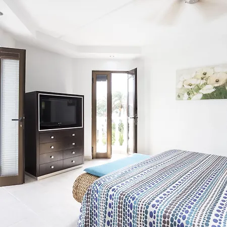 Atlas Tenerife Apartment *